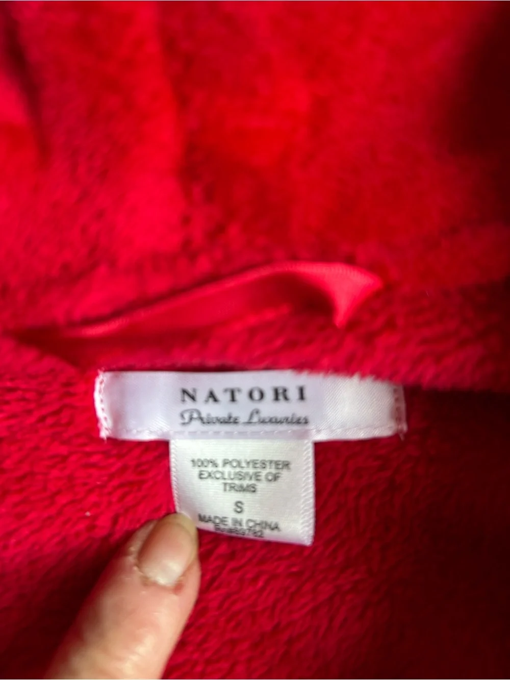 Natori Red Plush Long Robe - Picture 3 of 4